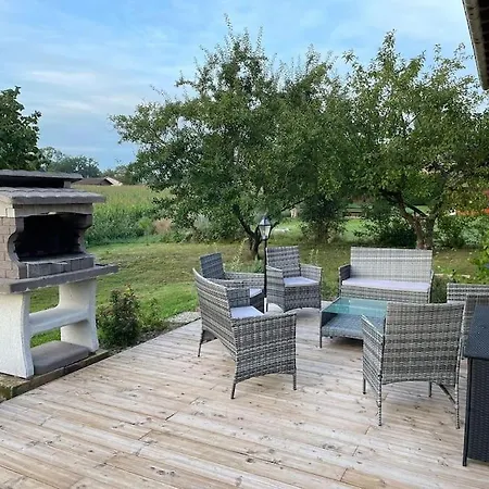 Jolie A 100 M De L'etang Ferienhaus Rhodes