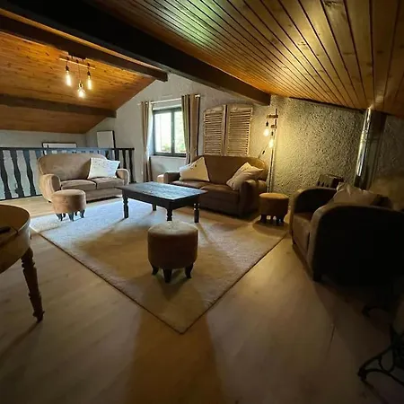 Holiday home Jolie A 100 M De L'etang Rhodes